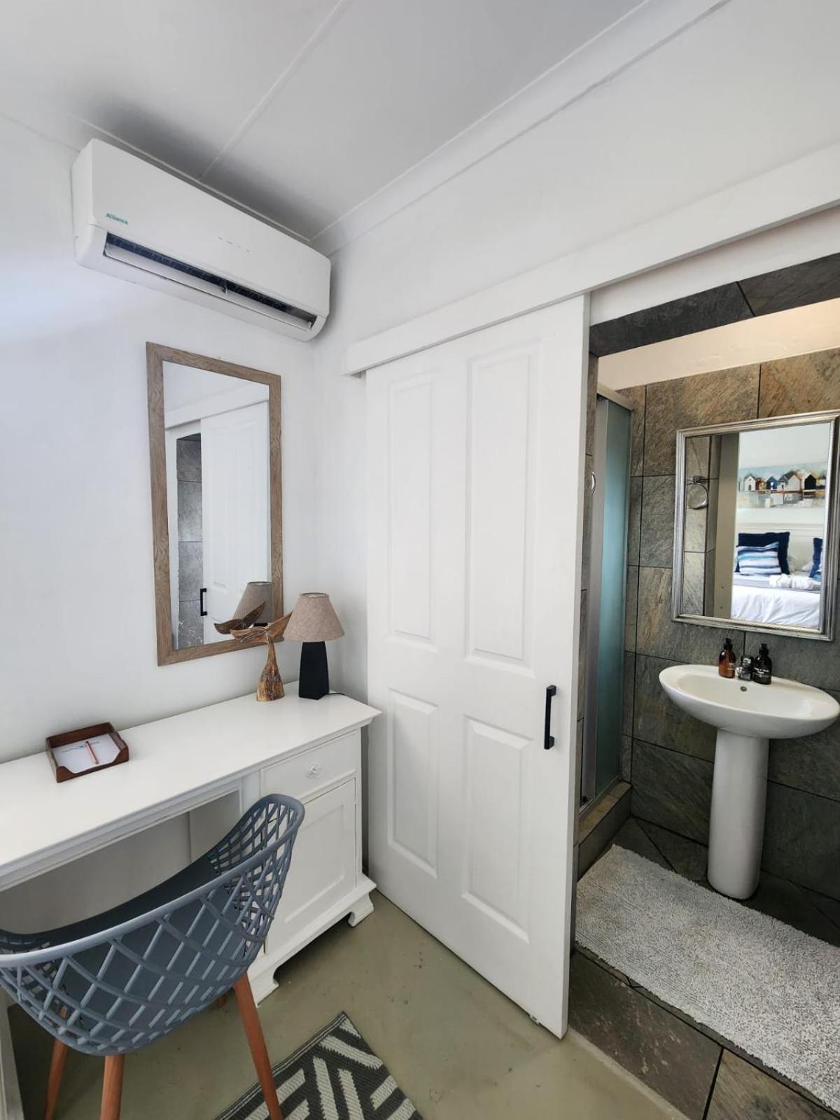 Hillton Manor Guest House Ричардс Бей Екстериор снимка