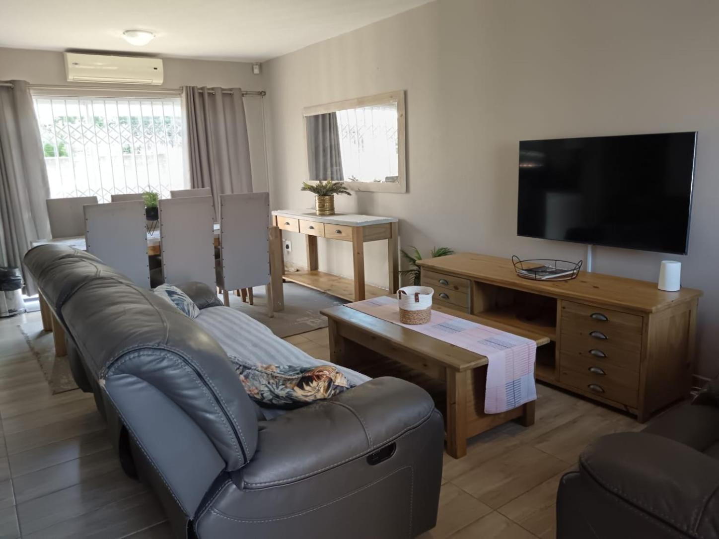 Hillton Manor Guest House Ричардс Бей Екстериор снимка