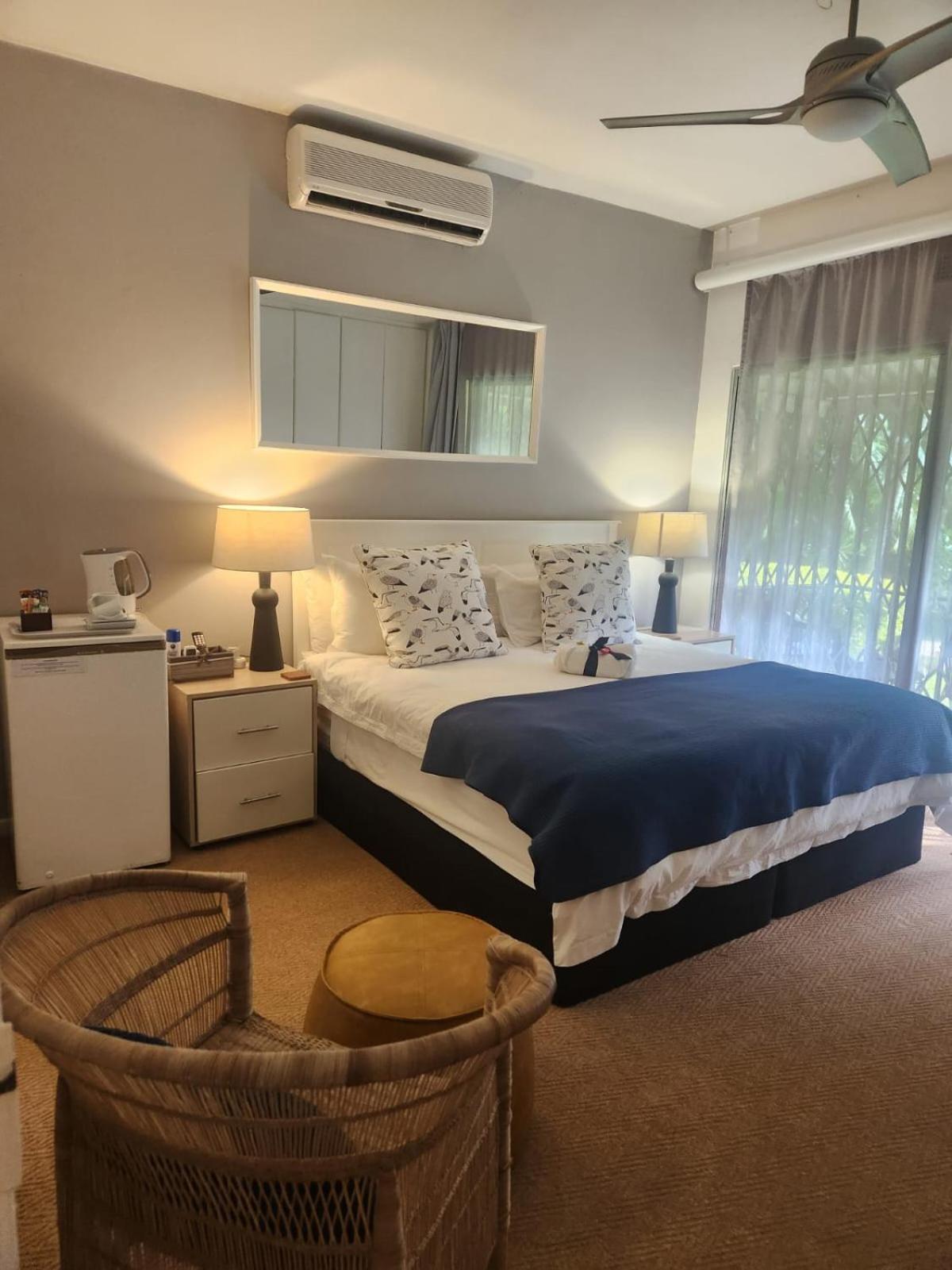 Hillton Manor Guest House Ричардс Бей Екстериор снимка